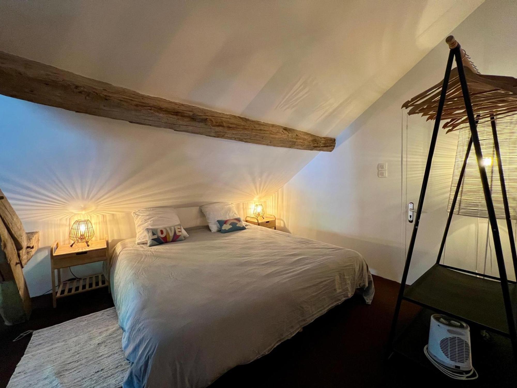 La Maisonnette D'Elodibiza ! Moret-sur-Loing Esterno foto